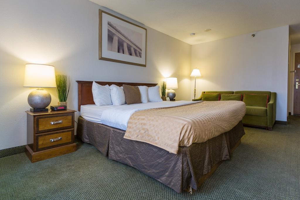 Capital Plaza Hotel Frankfort Eksteriør billede